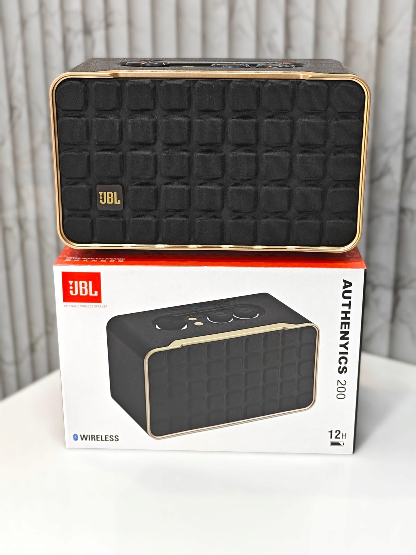 Premium Retro-Style Wireless Speaker