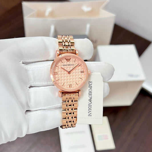 Elegant Round Dial and Quartz movement Ladies Watch