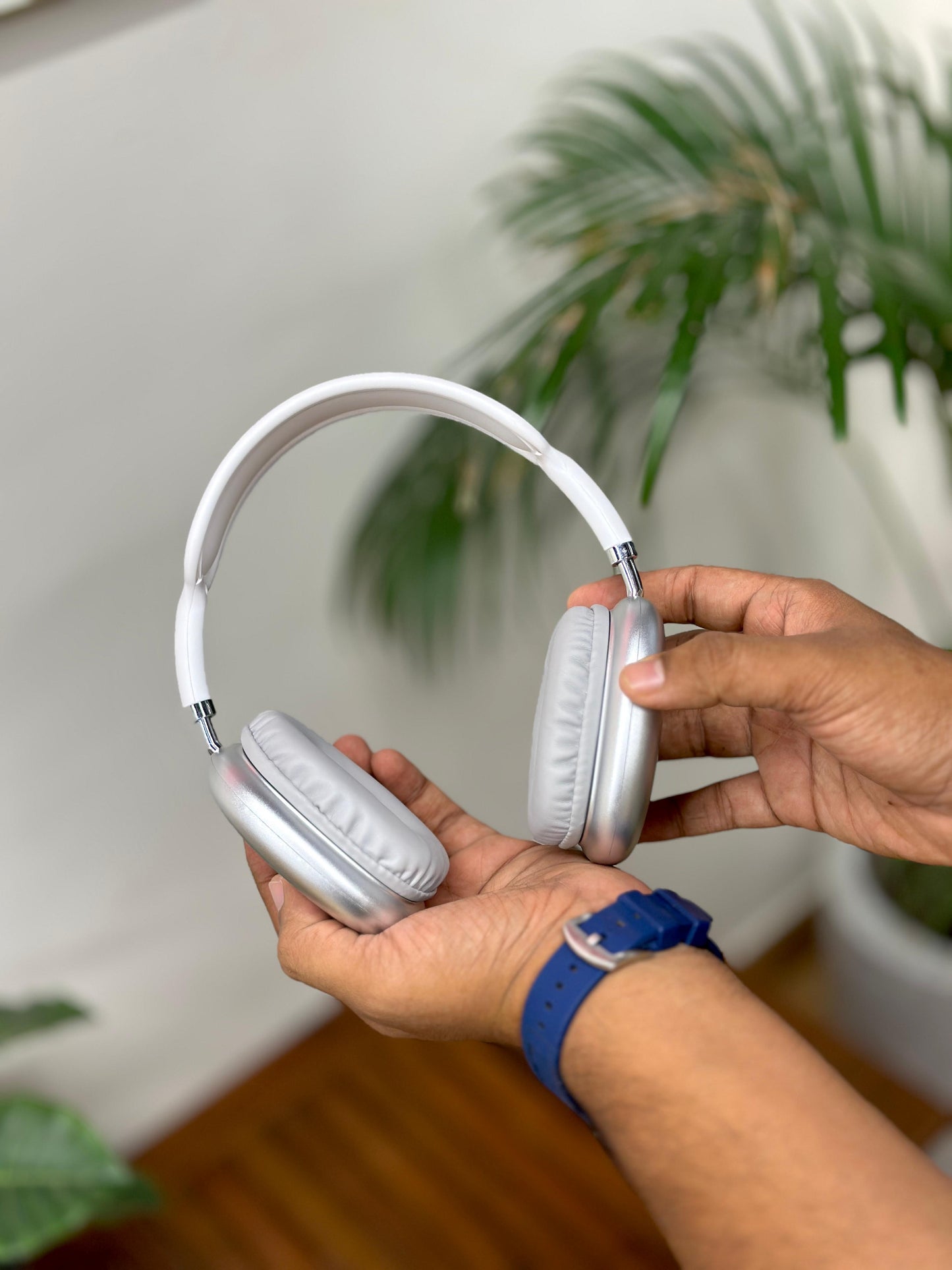 Premium Wireless Headphones MAX ANC