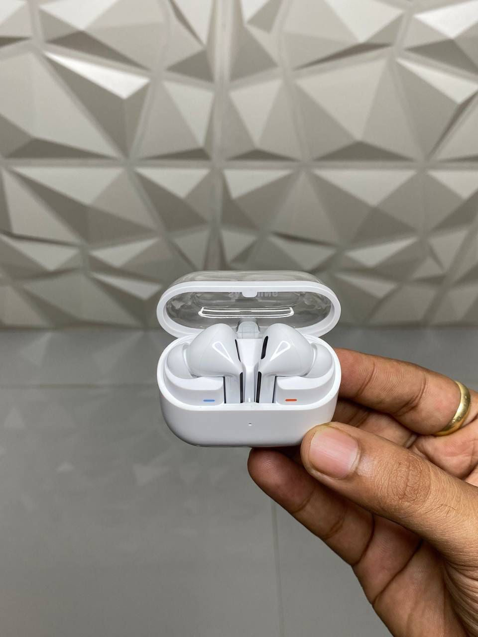 Wireless Earbuds - Buds 3 Pro
