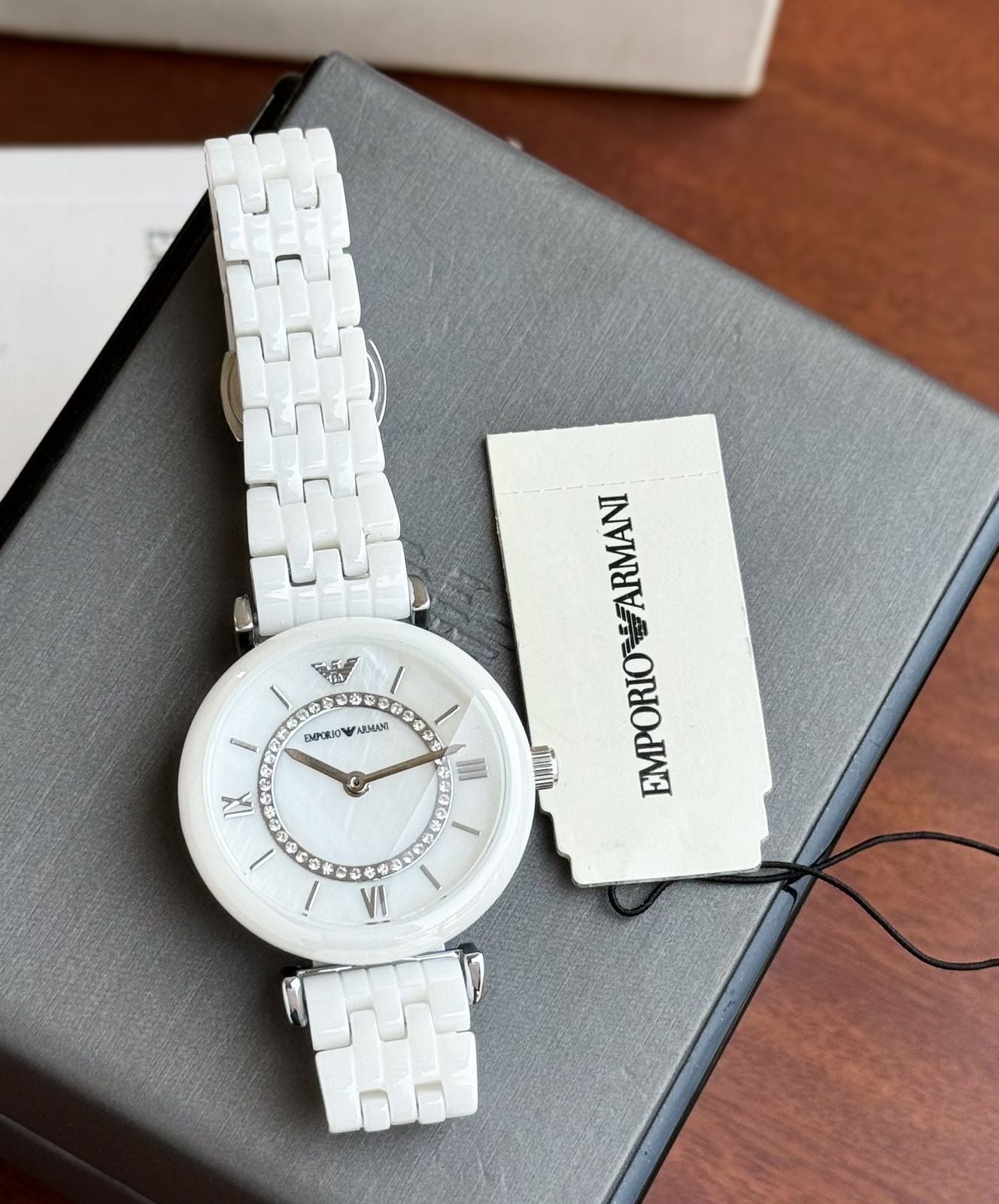 White Ceramic Women’s Timepiece