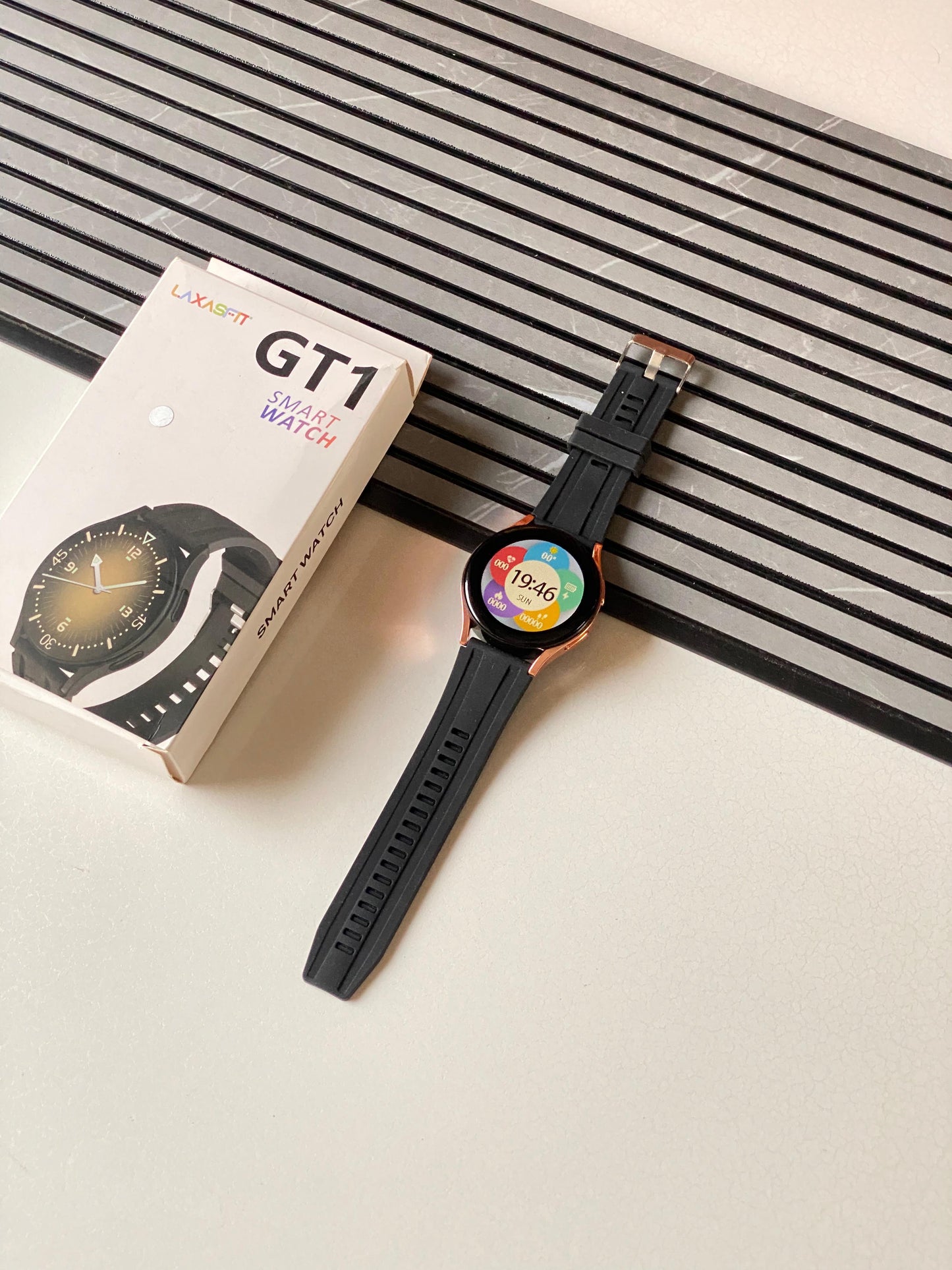 Stylish Round-Dial Smartwatch – GT 1 Model