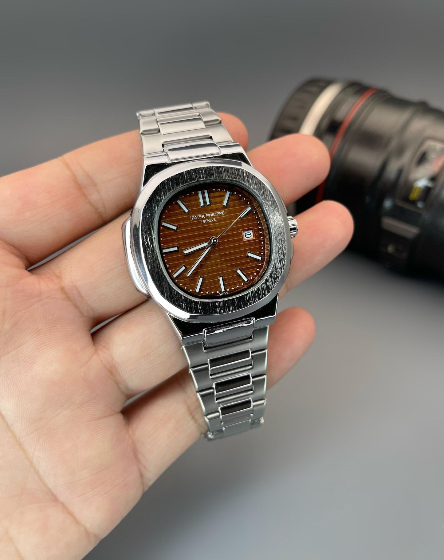 Elevate your style with Steel Men’s Analogue Watch