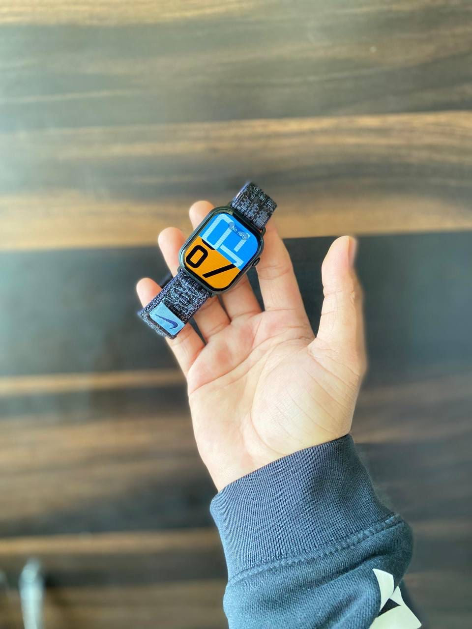Series 10 Smartwatch (Special Edition) - Power On/Off Logo Display