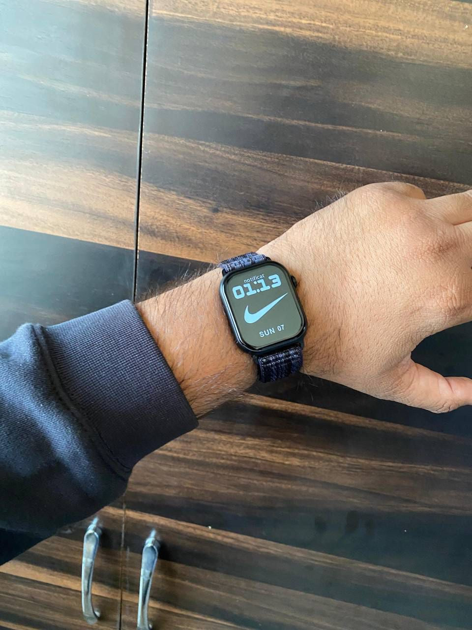 Series 10 Smartwatch (Special Edition) - Power On/Off Logo Display