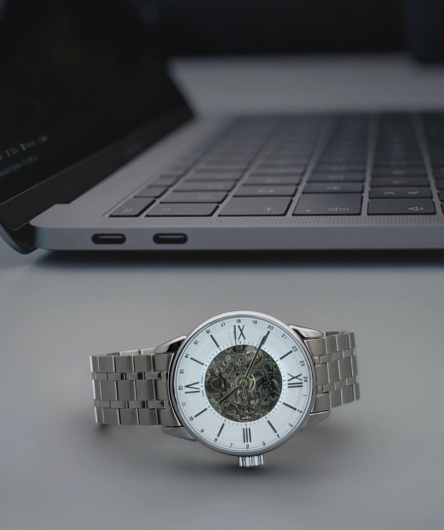 Open Dial Classic Design - Premium Men's Mechanical Watch