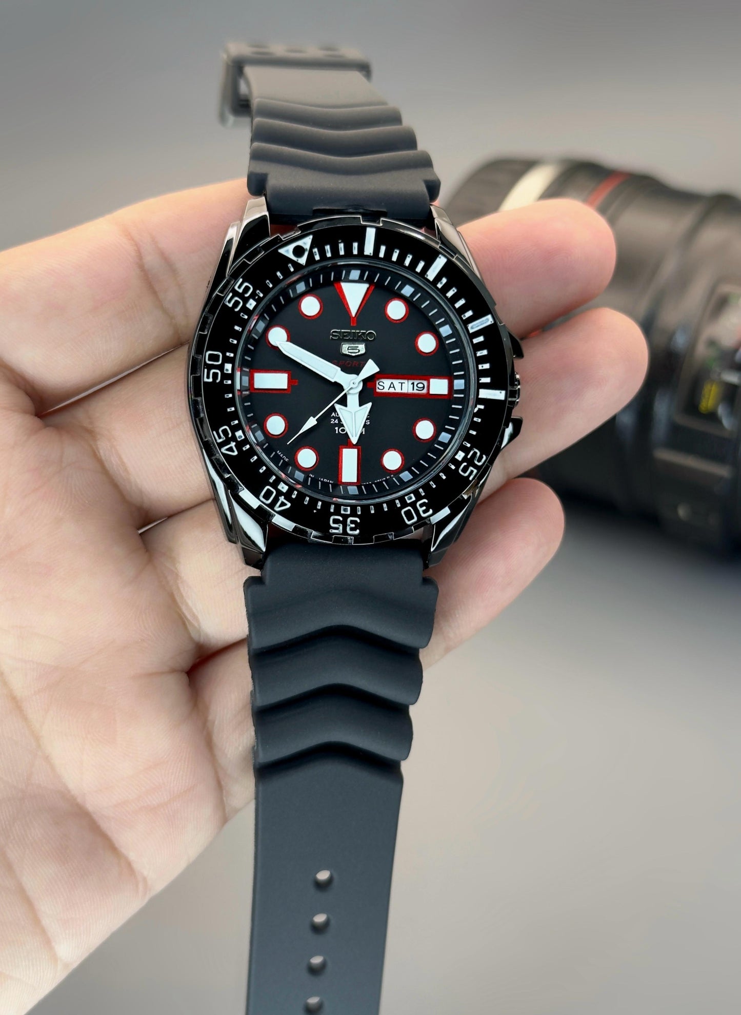 Premium Black Sports Style Analog Watch