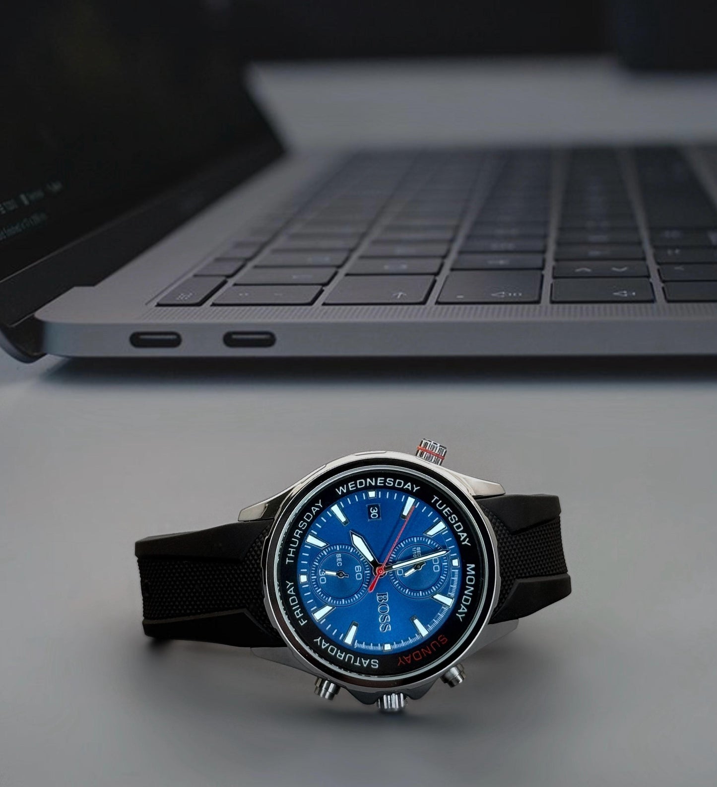 Elegant Premium Chronograph Watch