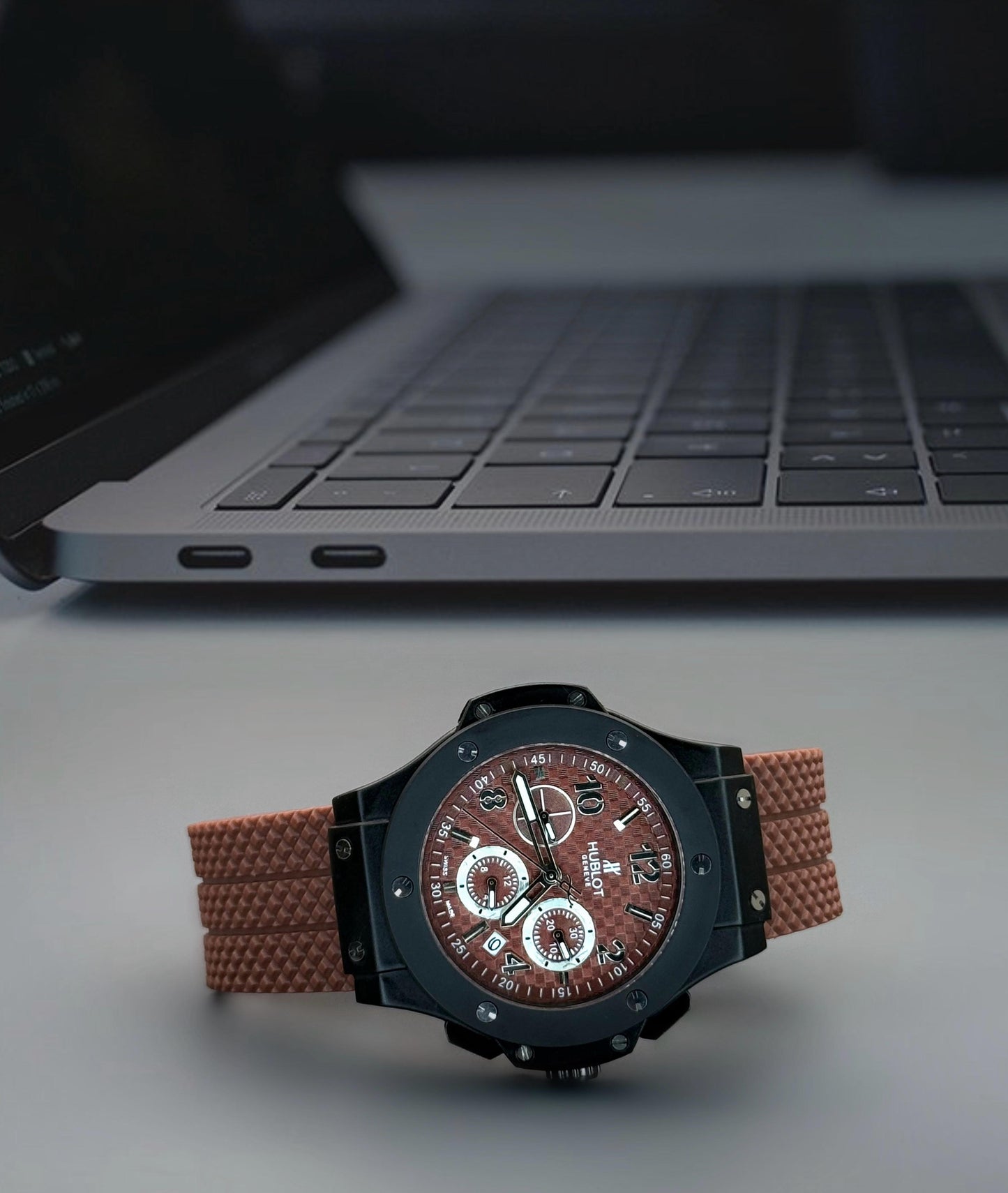 Classic Luxury Chronograph Watch