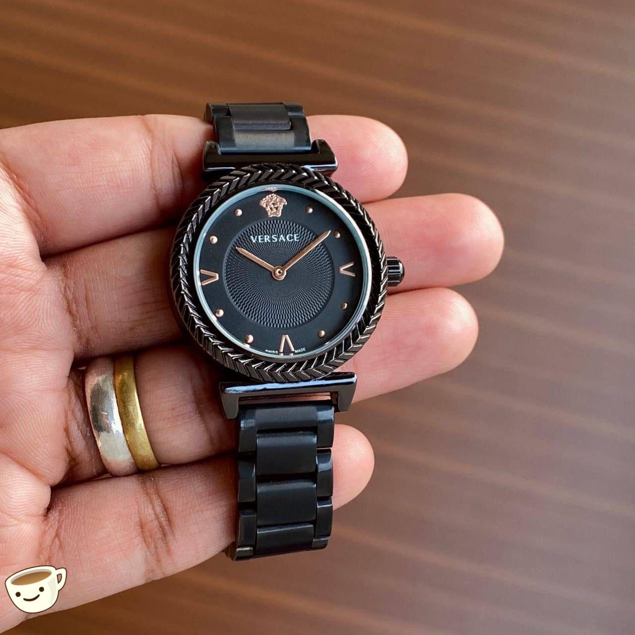 Elevate your style with this sophisticated timepiece