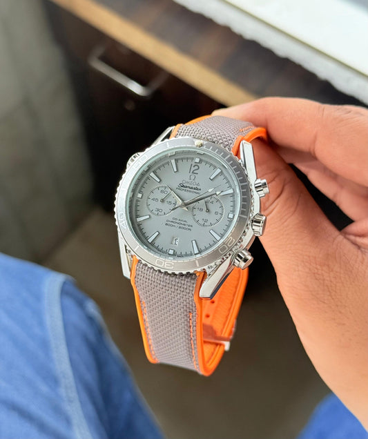 Timeless Elegance: Men’s Professional Diver Watch