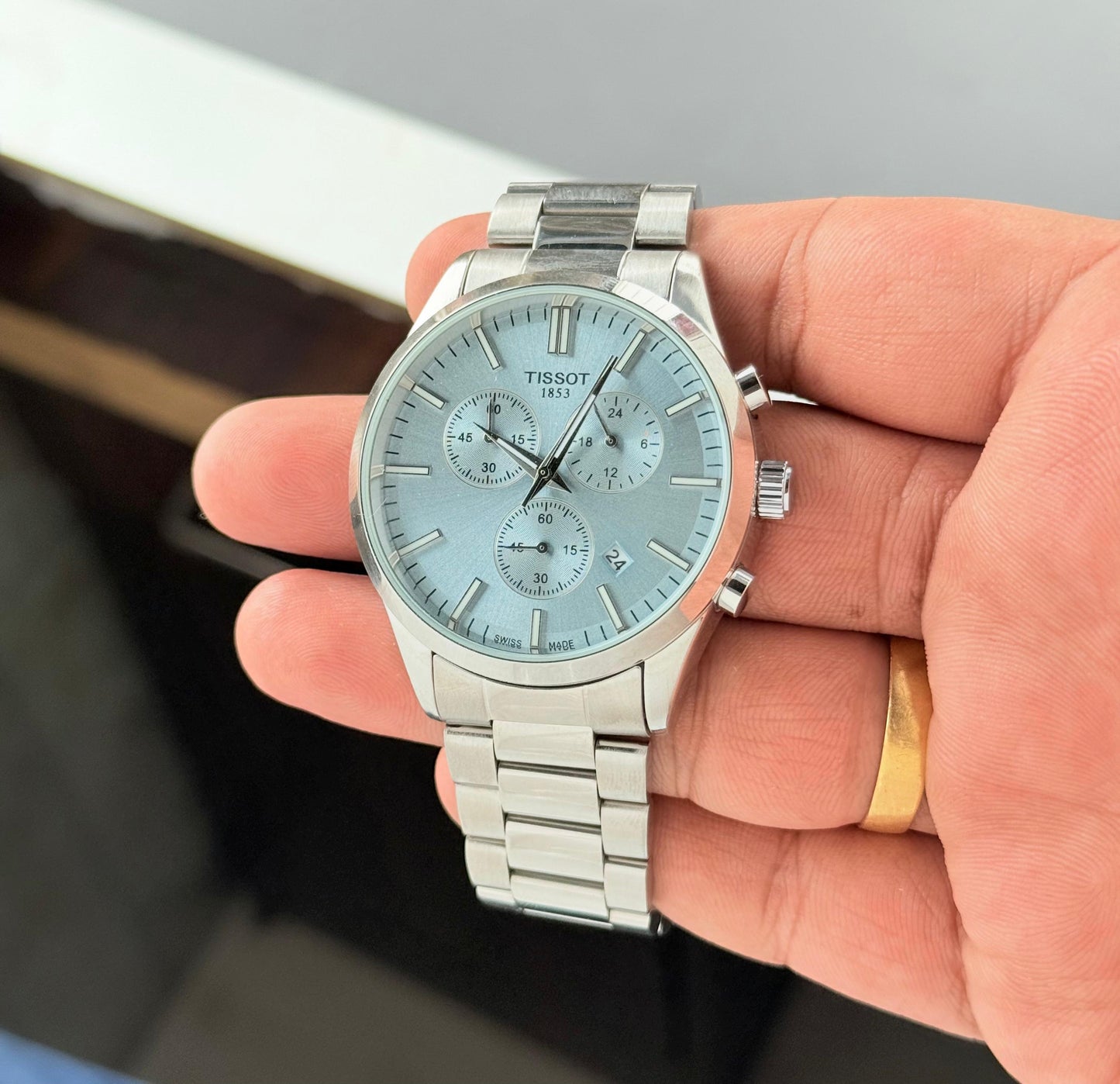 Premium Chronograph Watch – Stainless Steel with Tiffany Blue Dial