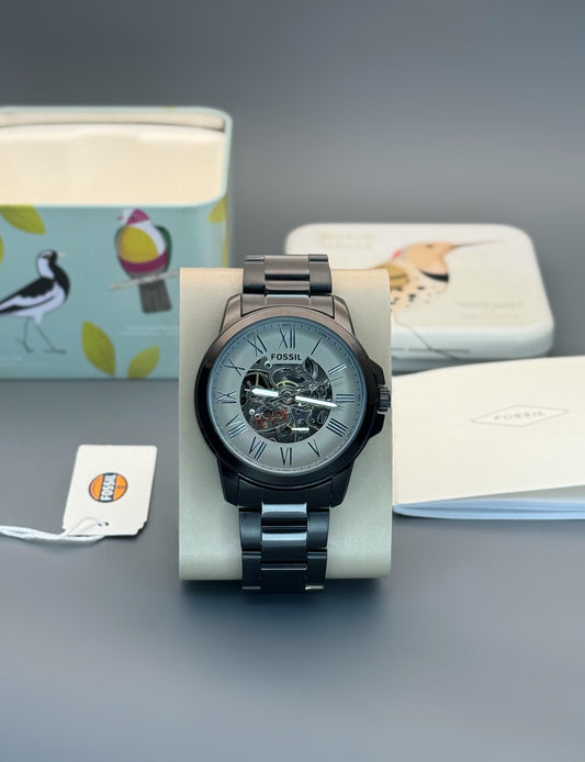 Experience Luxury with This High-Quality Timepiece