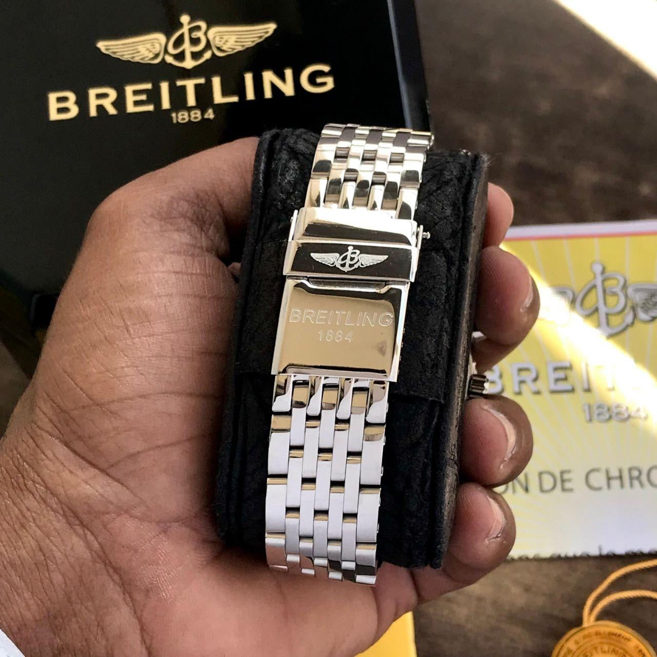 Stylish Men's Chronograph Watch