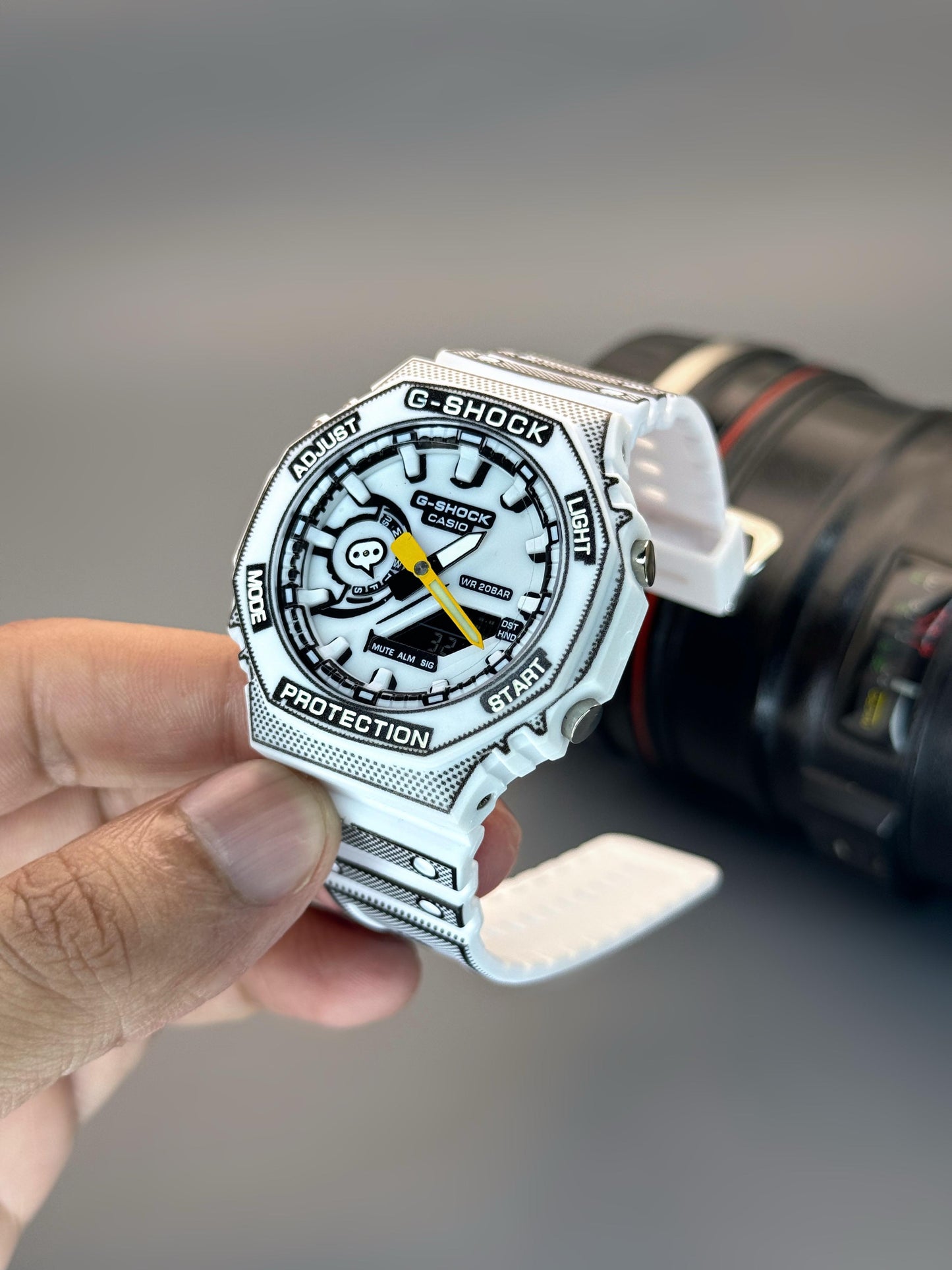 Manga Edition Analog-Digital Watch