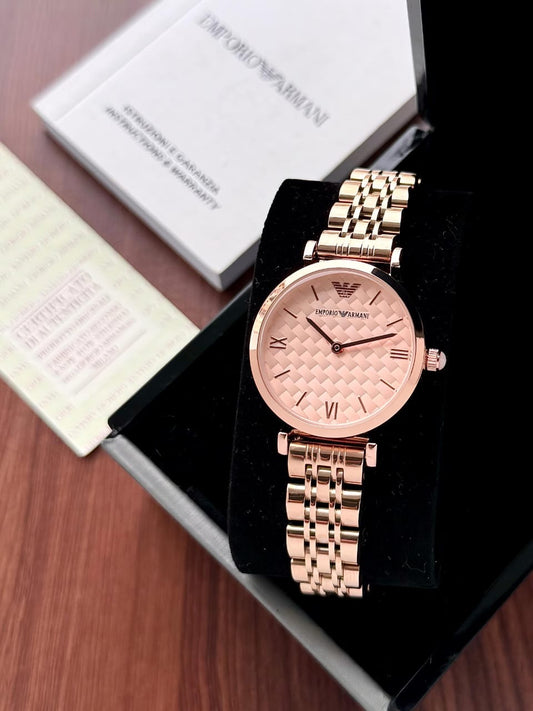 Elegant Round Dial and Quartz movement Ladies Watch