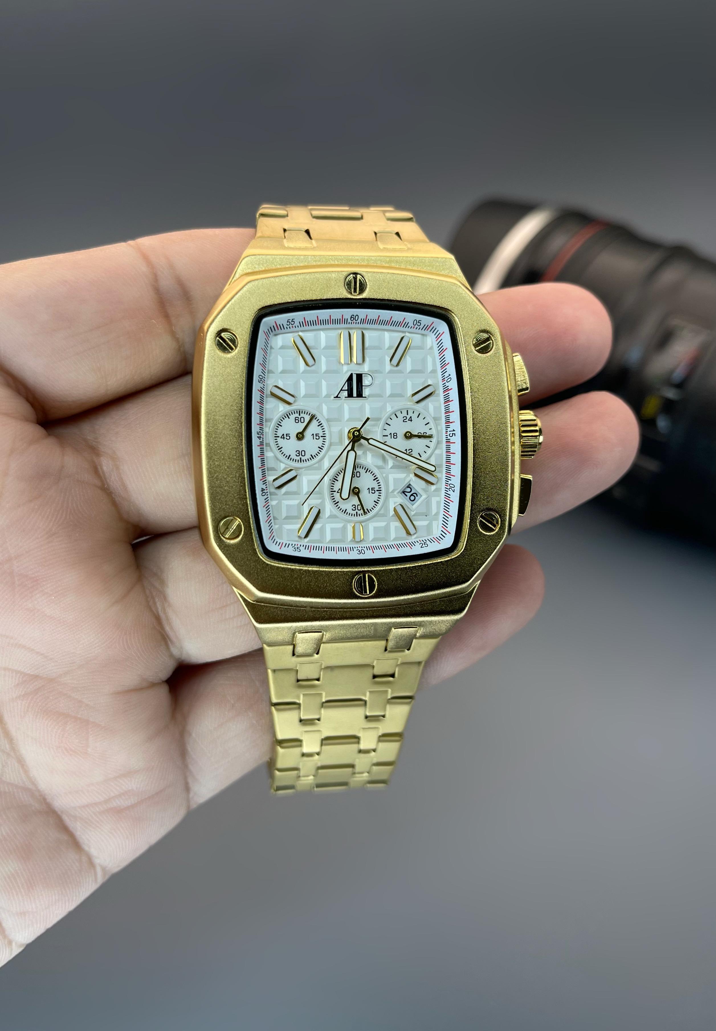 Premium style with high-quality Royal Oak Offshore Watch