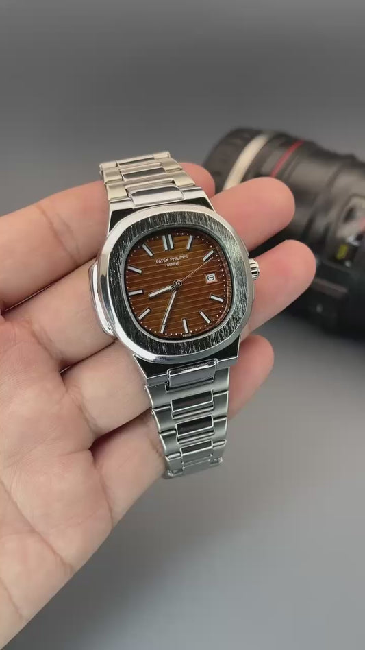 Elevate your style with Steel Men’s Analogue Watch